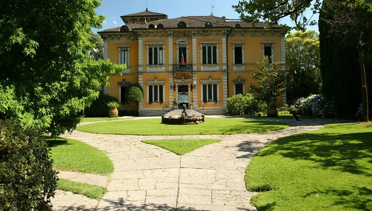 Dongo Villa in affitto