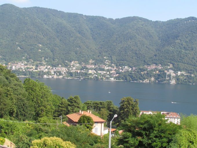 Cernobbio appartamento vista lago