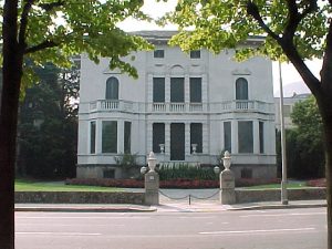 Casa Bianca Como Immobile di pregio in locazione