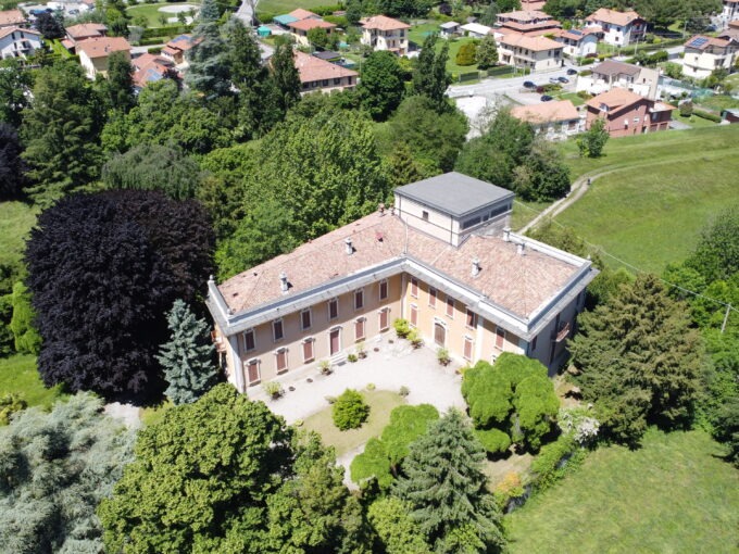 COMO - VILLA FINZI DIMORA STORICA