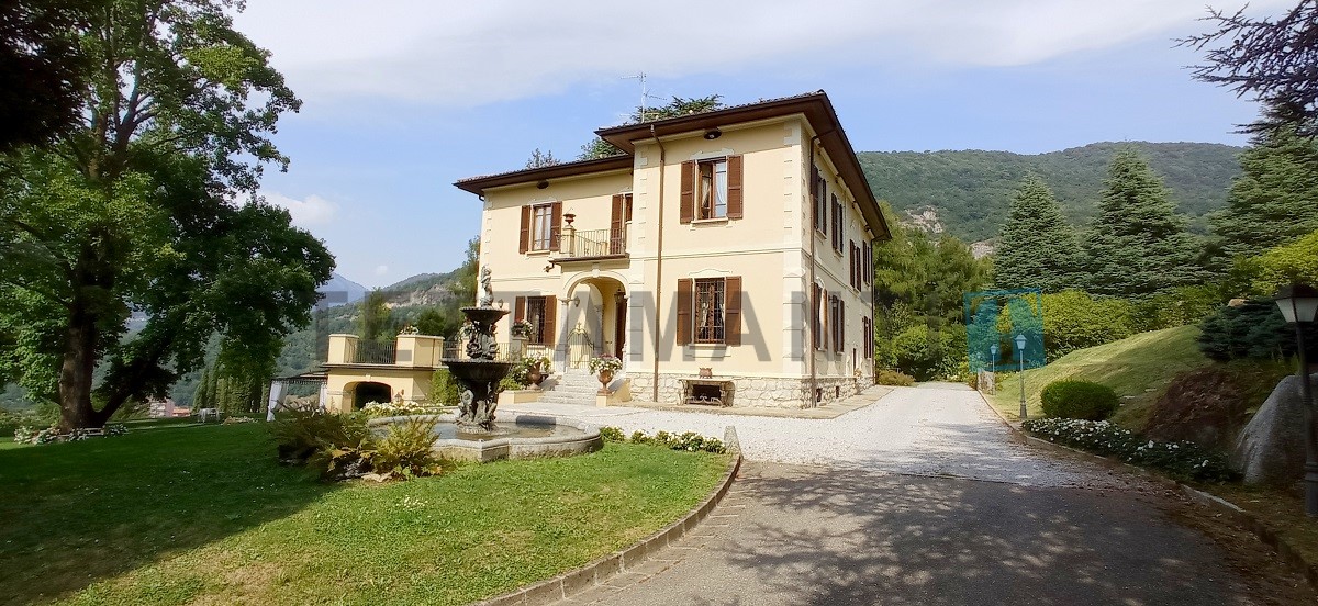 villa lusso in vendita como provincia