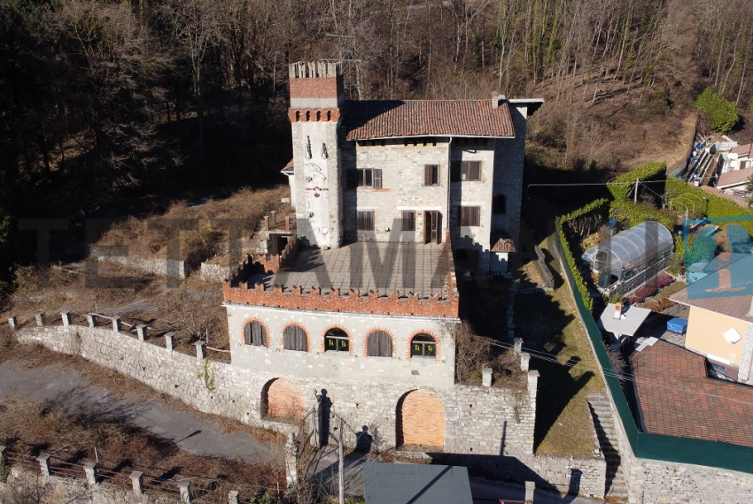 Castello Barni Lecco Canzo