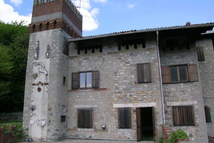 Il Castello di Barni 4 Tettamanti RE