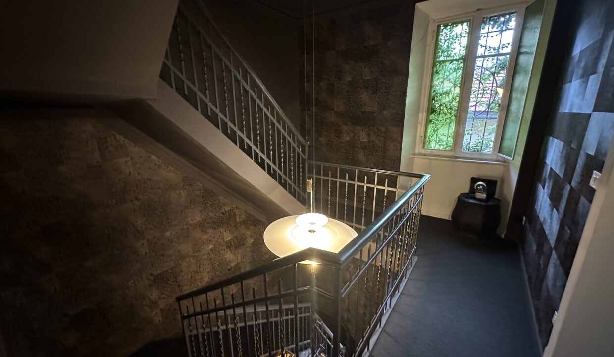 Como villa vista lago in vendita
