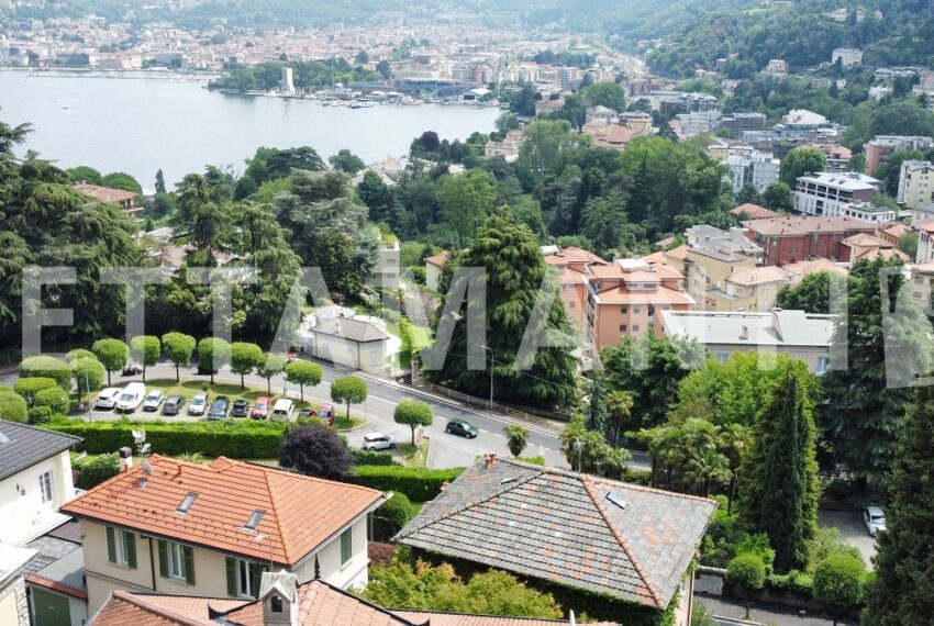 villa vista lago como posizione centrale