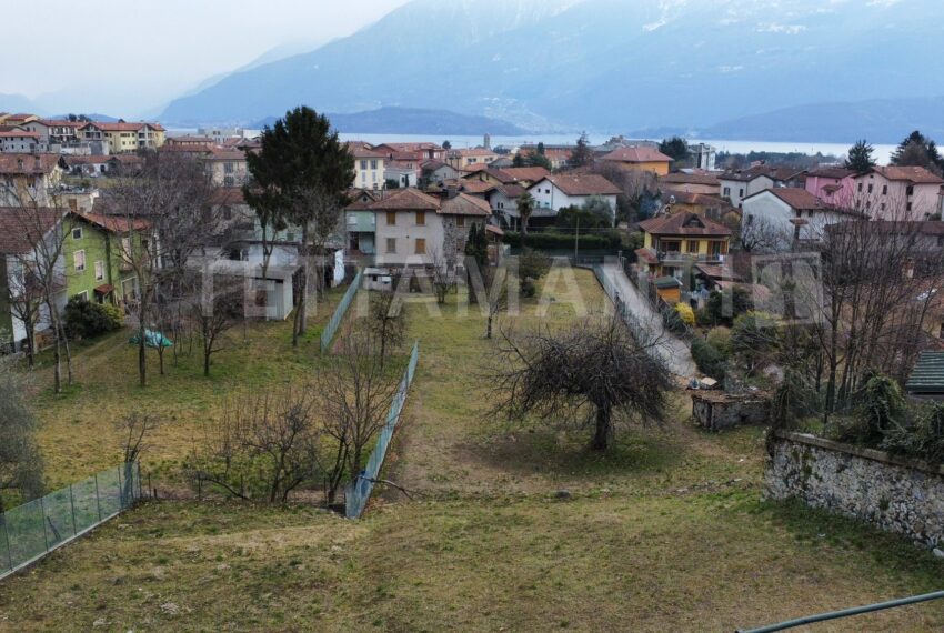 Lago di Como stabile in vendita con terreno edificabile (14)