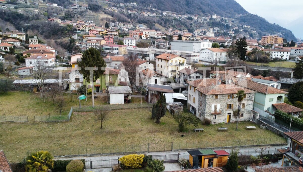 Lago di Como stabile in vendita con terreno edificabile (7)