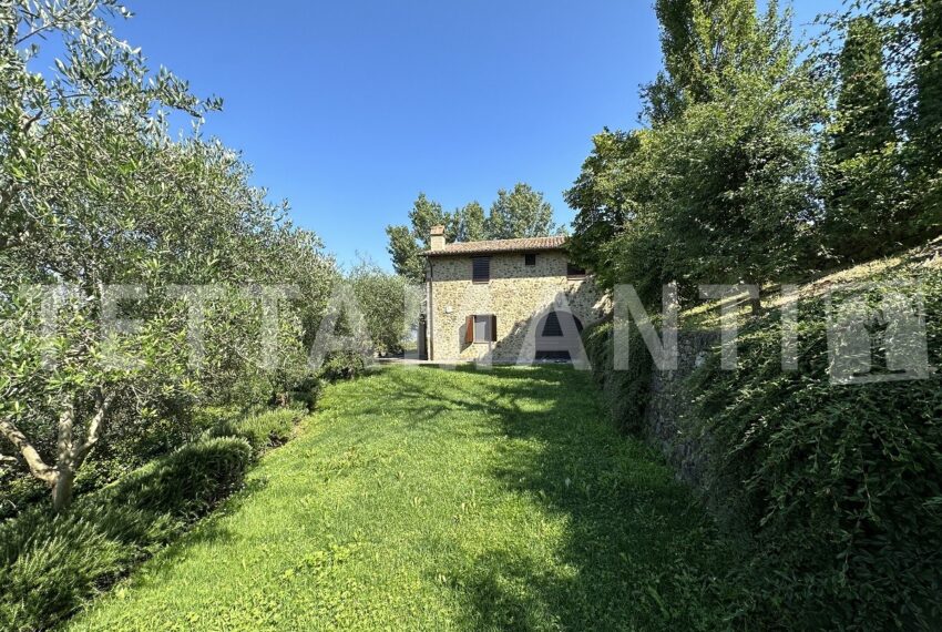 umbria villa vendita