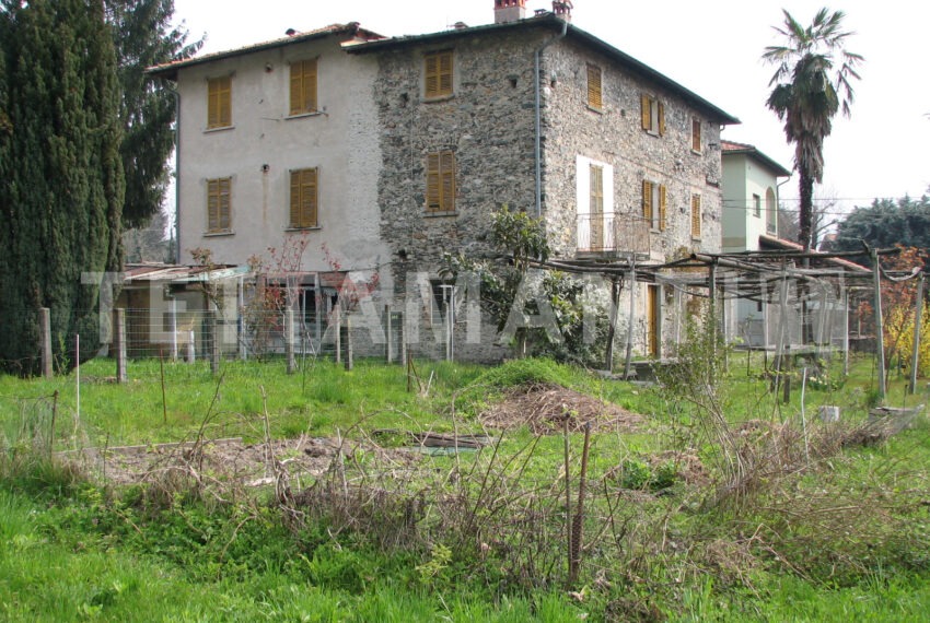 Gravedona rustico in vendita