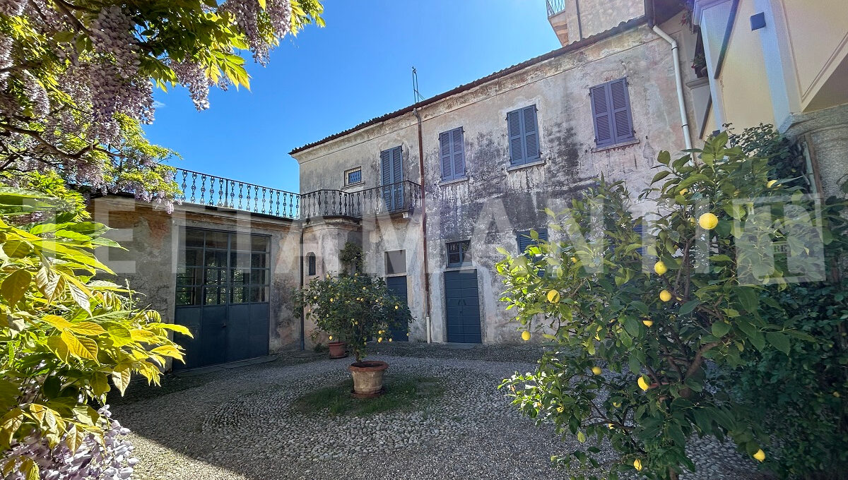 villa parco giardino vendita como lecco