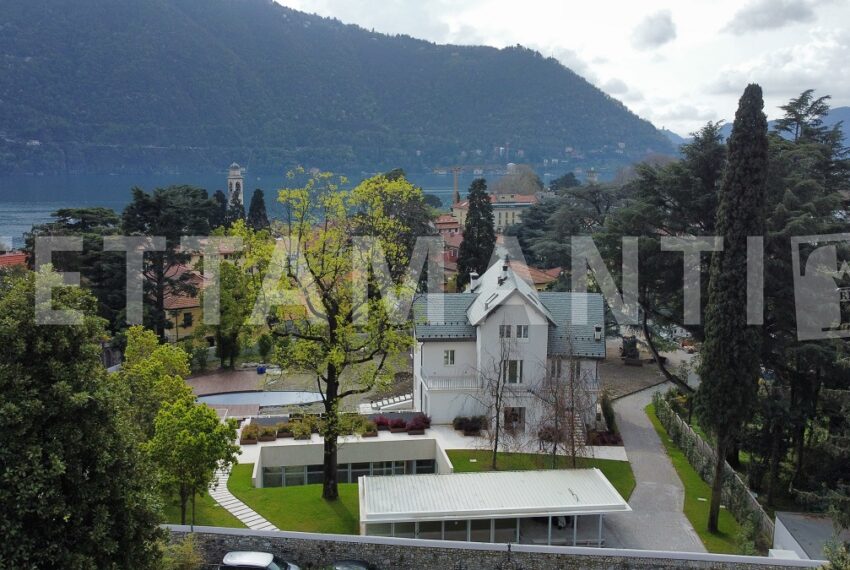 CERNOBBIO VILLA CON PARCO SPA E PISCINA