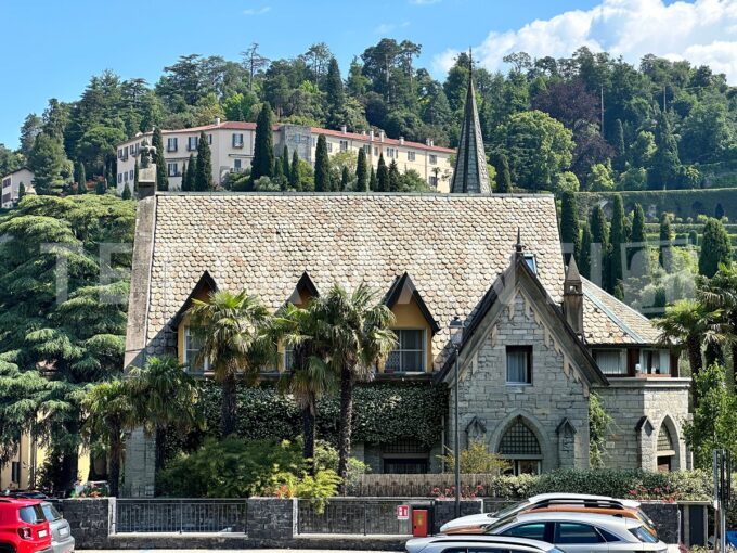 Bellagio porzione di villa gotica