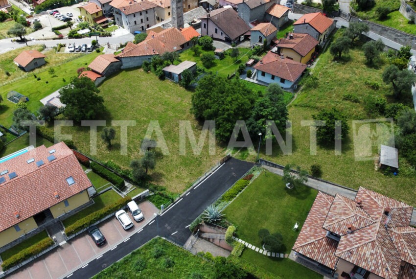 Terreno Ossuccio vista lago edificabile