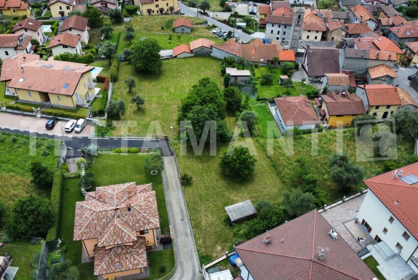 Terreno Ossuccio vista lago edificabile