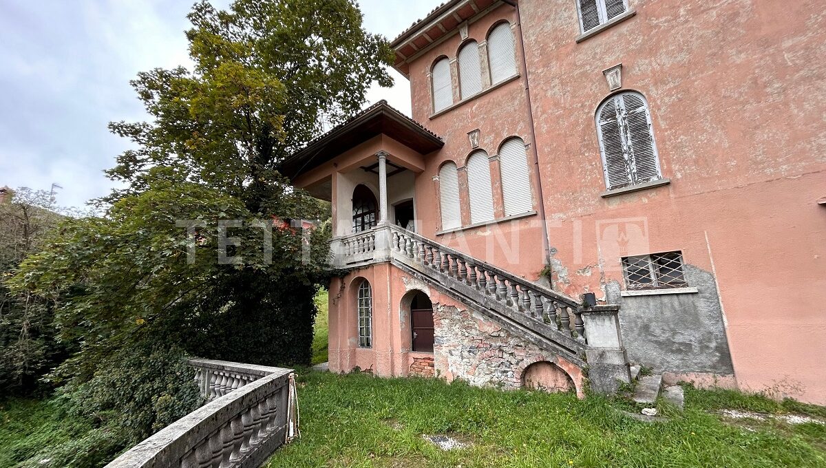 villa signorile provincia di como