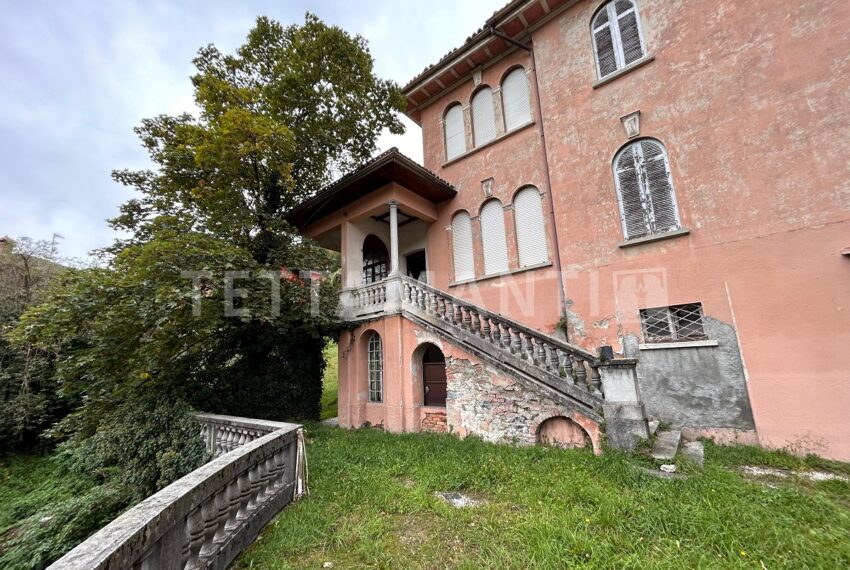 villa signorile provincia di como