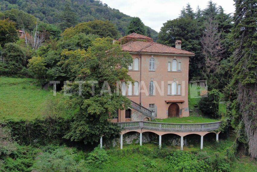 villa signorile provincia di como