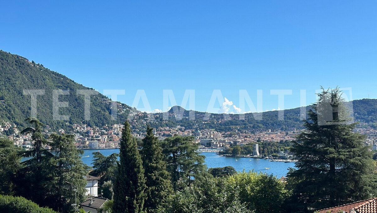 proprietà vista lago di como