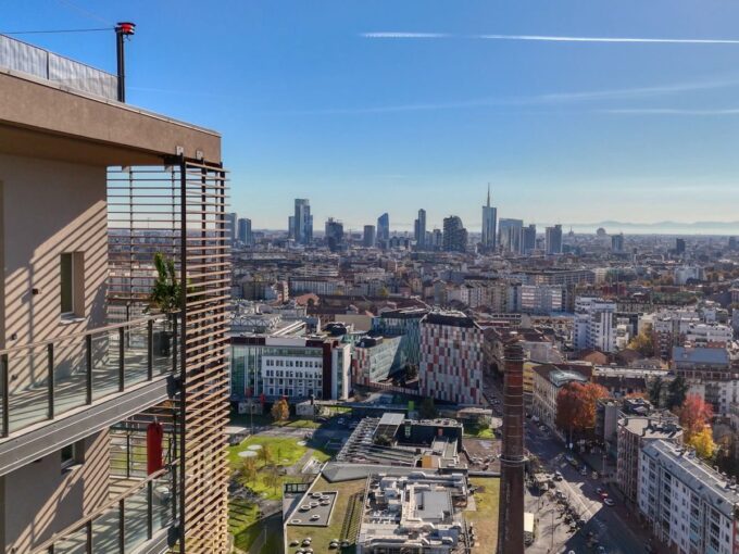 Attico Milano vista città