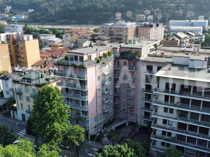 Como appartamento in vendita