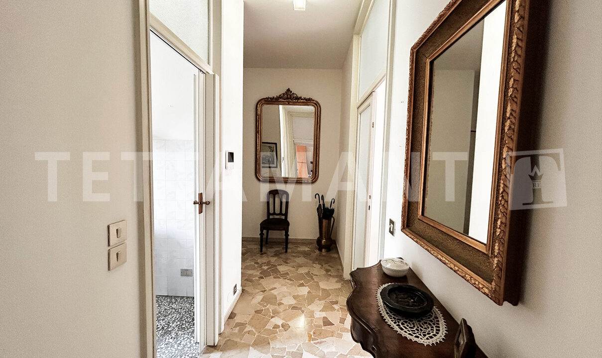 Como appartamento vista città in vendita