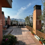 Como attico panoramico in vendita