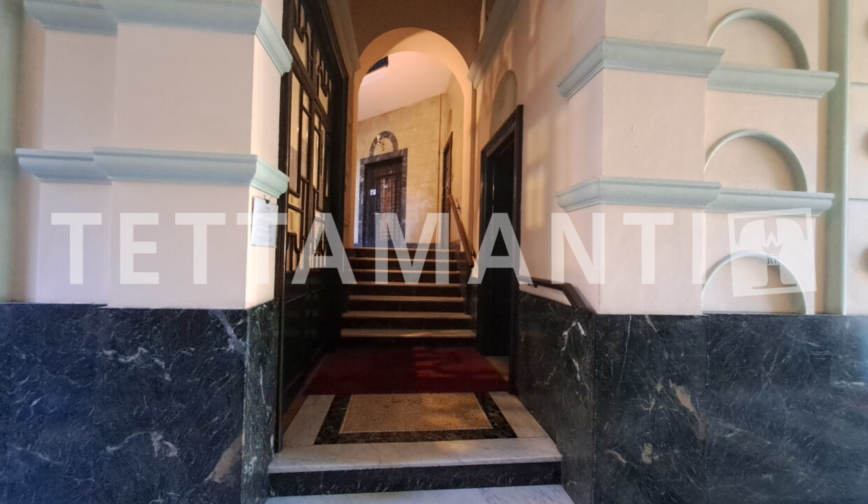Milano elegante appartamento in vendita