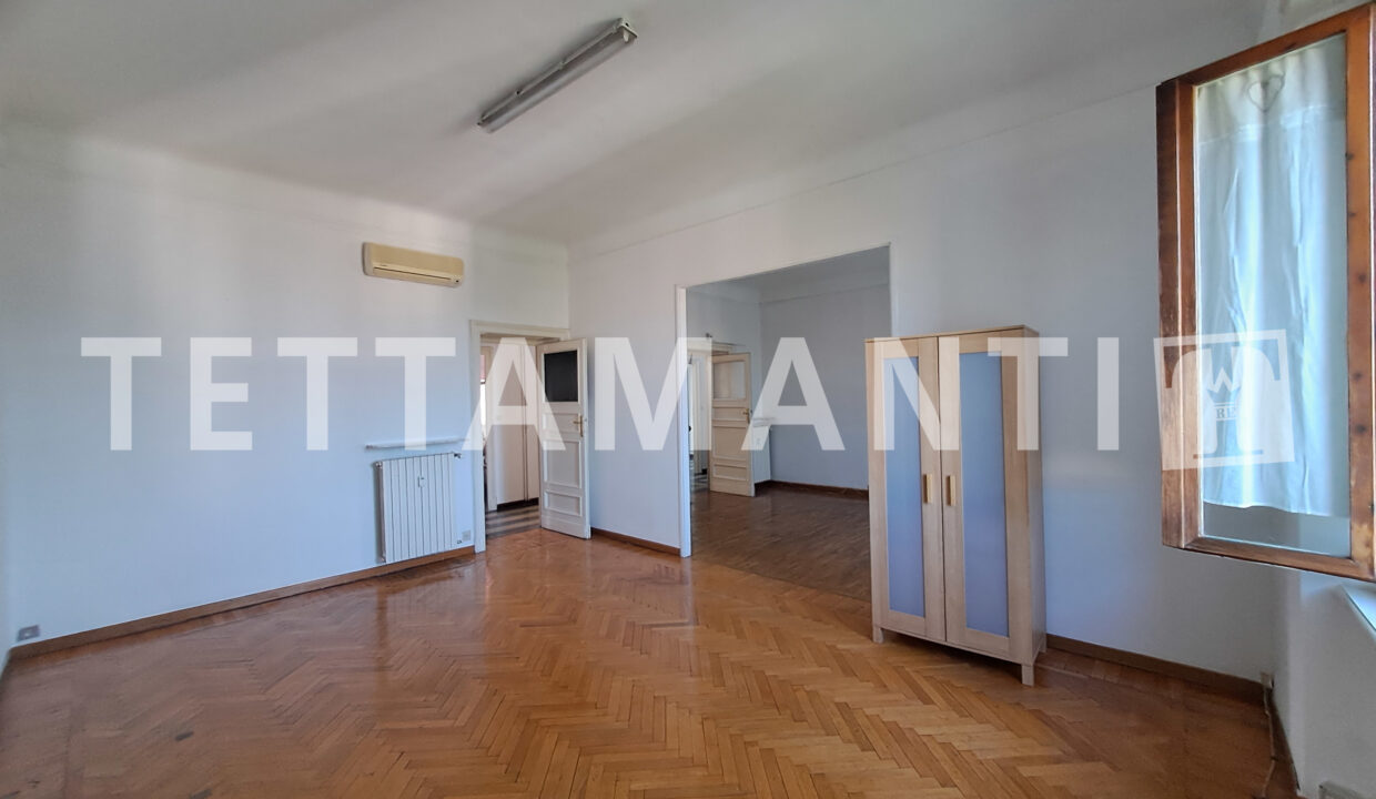 Milano elegante appartamento in vendita