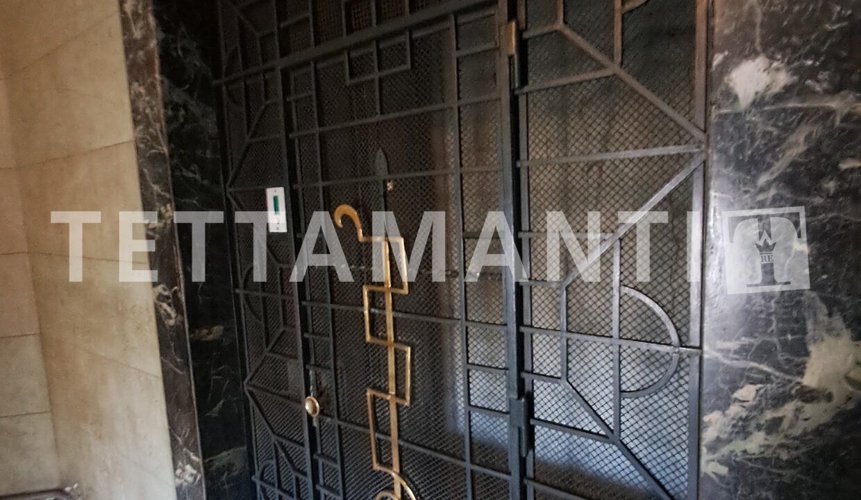 Milano elegante appartamento in vendita