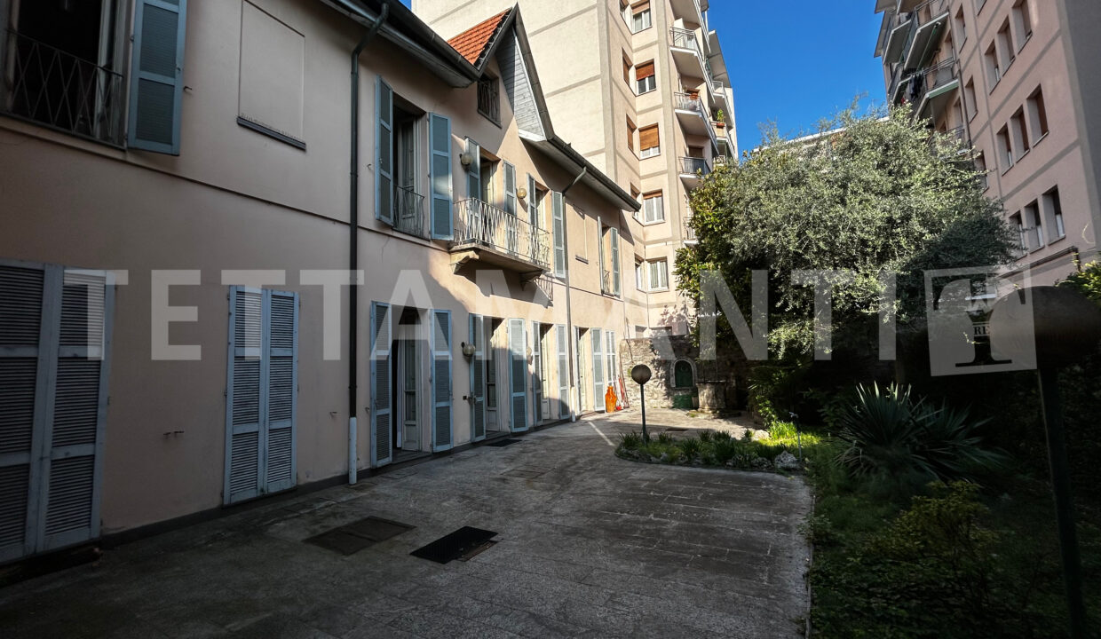 immobile como2