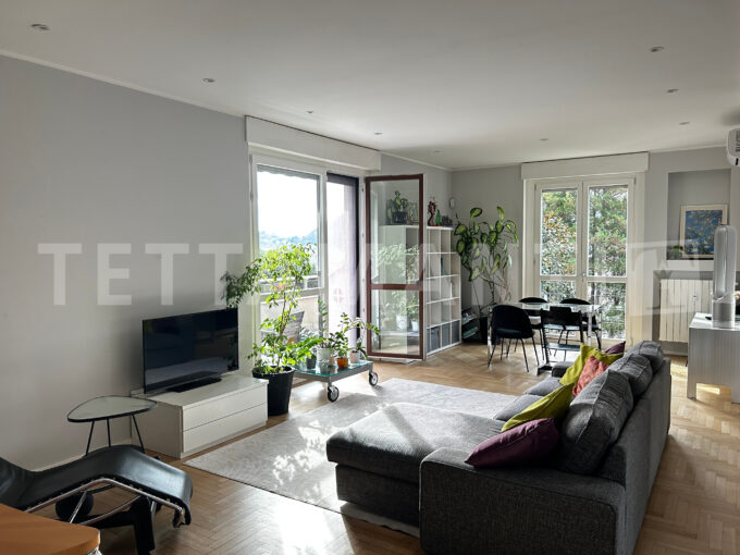 Como Elegante appartamento panoramico