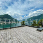 Villa Moderna con Vista Lago a Torno