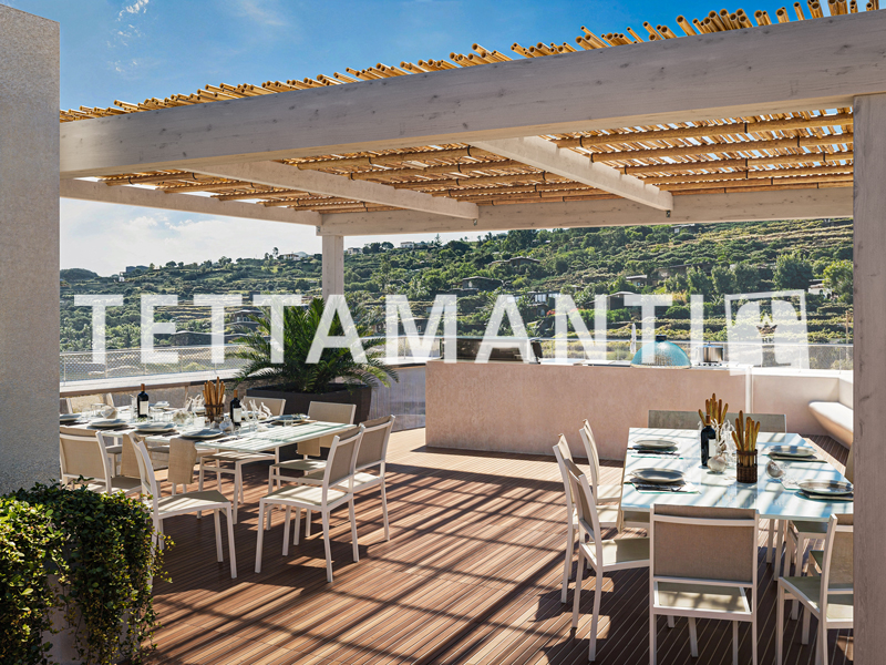 Pantelleria: esclusiva residenza fronte mare