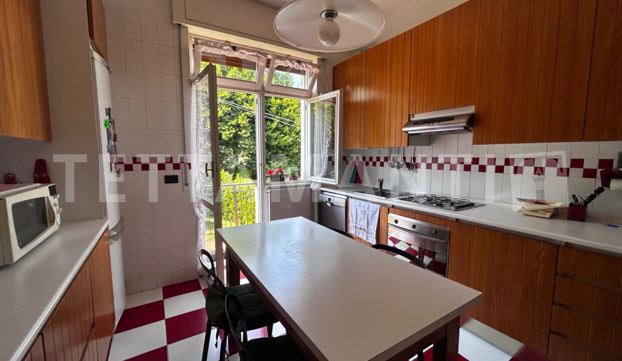 villa in vendita a montorfano20