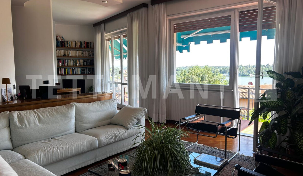 villa in vendita a montorfano23