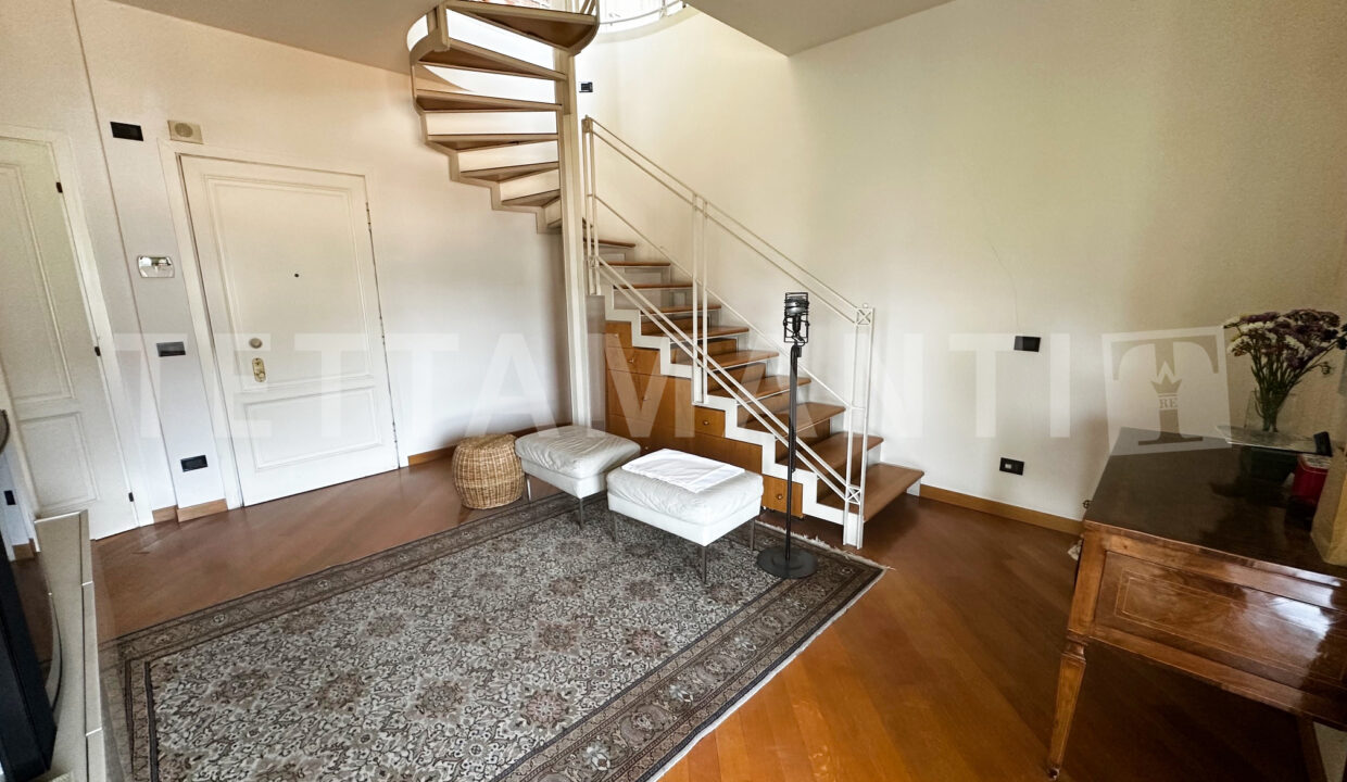 Como apartment with terrace 18