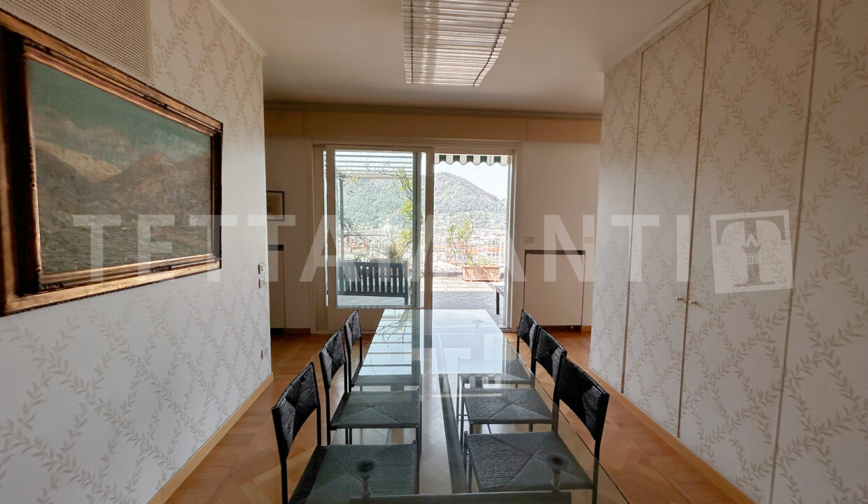 Como apartment with terrace 5