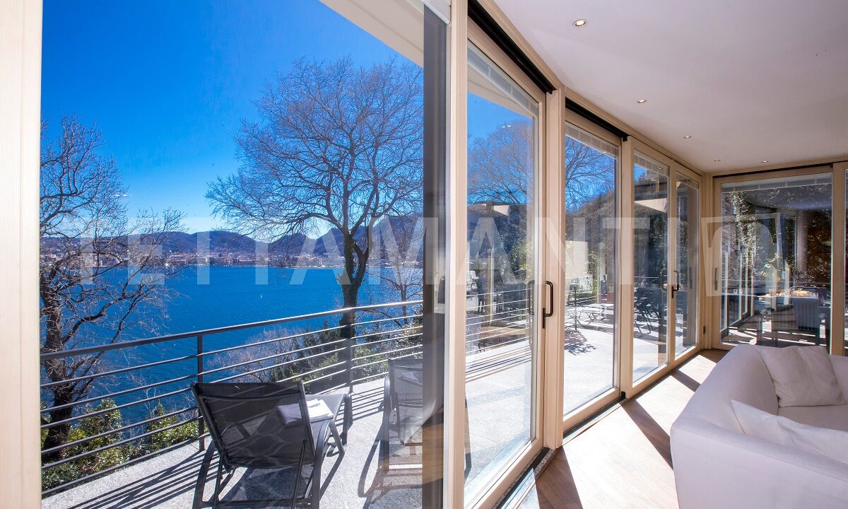 Villa vista lago Como